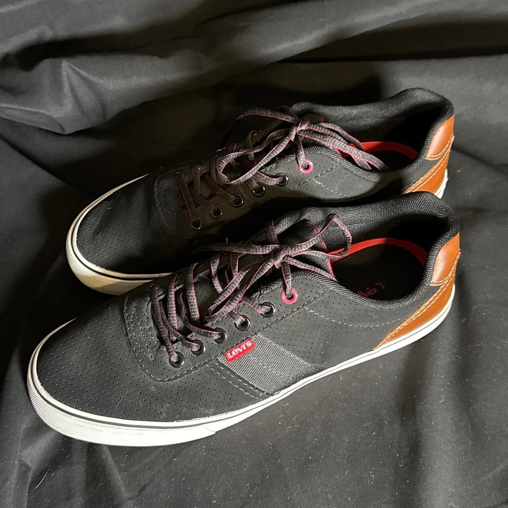 Comfortable Levi's Mens Casual Sneakers Mens 9.5